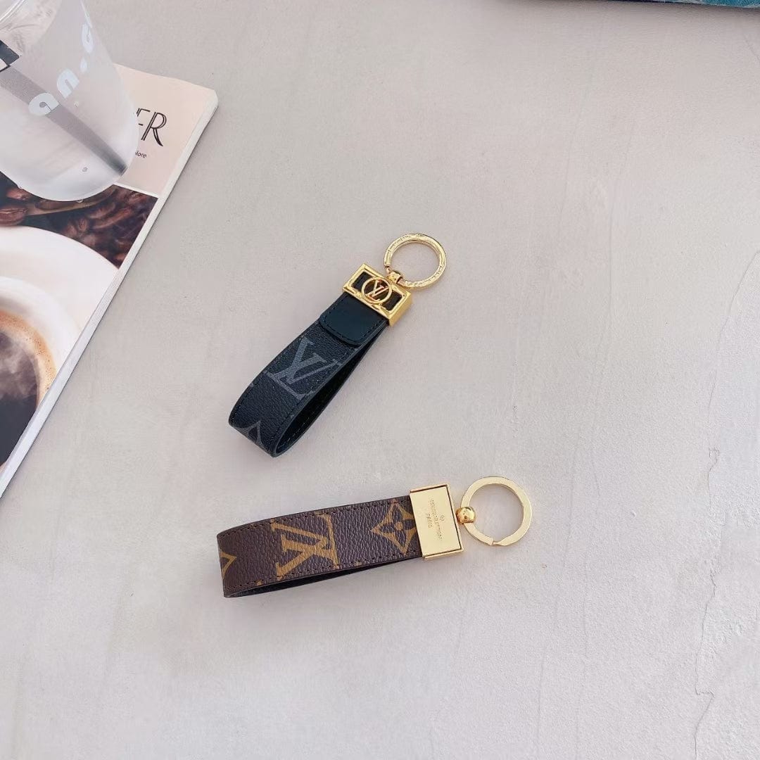 fashionedstare Louis Vuitton Monogram and Leather Key Holders with Gold Hardware | LV Keychain