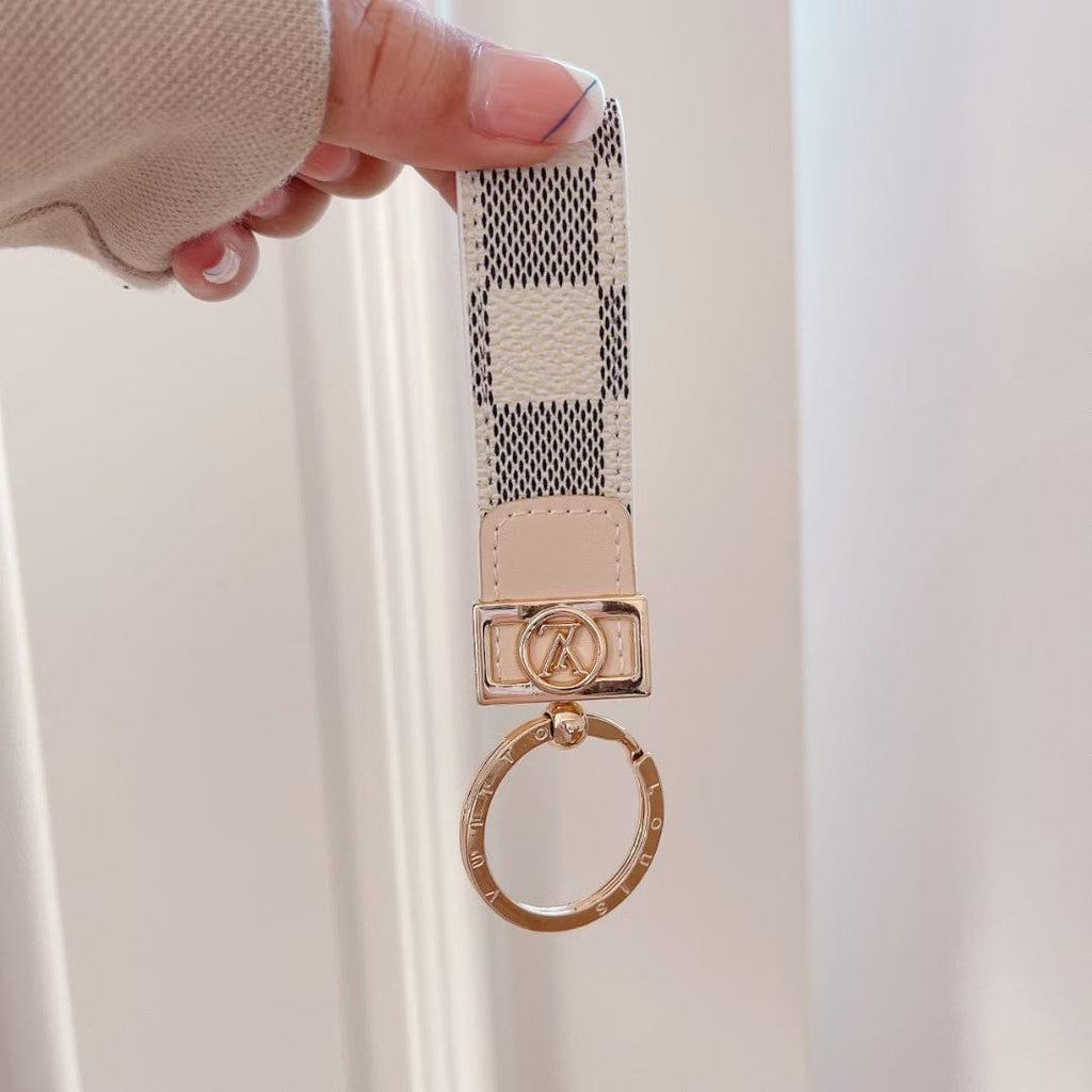 fashionedstare Louis Vuitton Monogram Key Holders with Gold Ring | LV Keychain