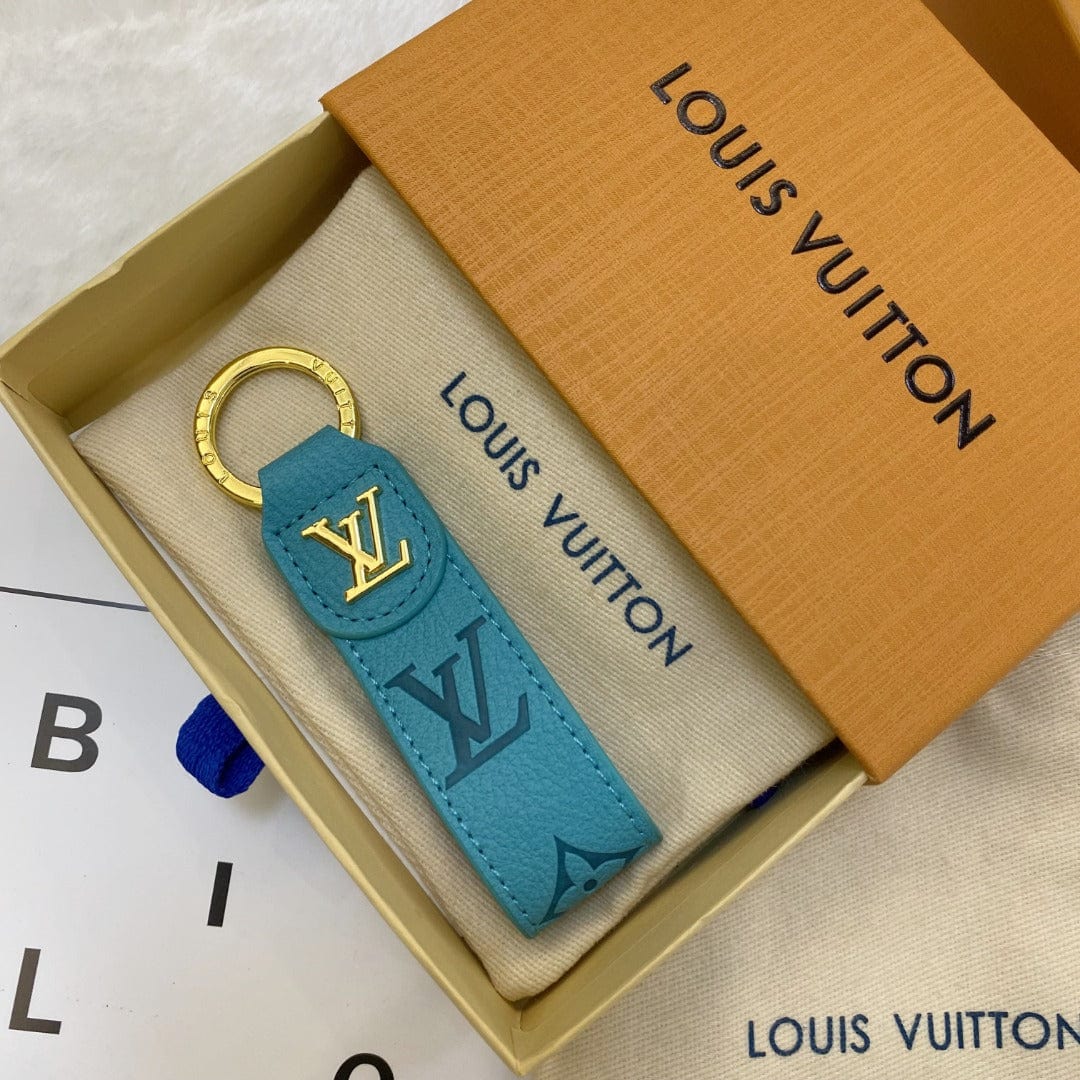 fashionedstare Louis Vuitton Monogram Leather Key Holders with Gold LV Logo | LV Keychain