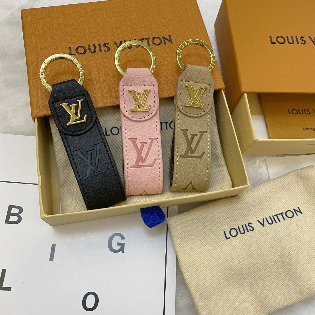 fashionedstare Louis Vuitton Monogram Leather Key Holders with Gold LV Logo | LV Keychain