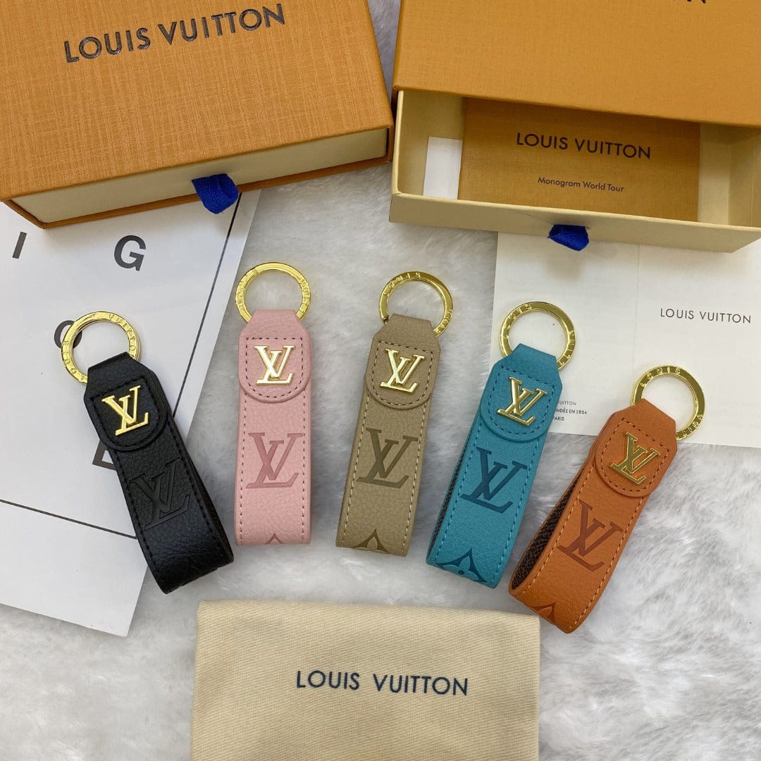fashionedstare Louis Vuitton Monogram Leather Key Holders with Gold LV Logo | LV Keychain